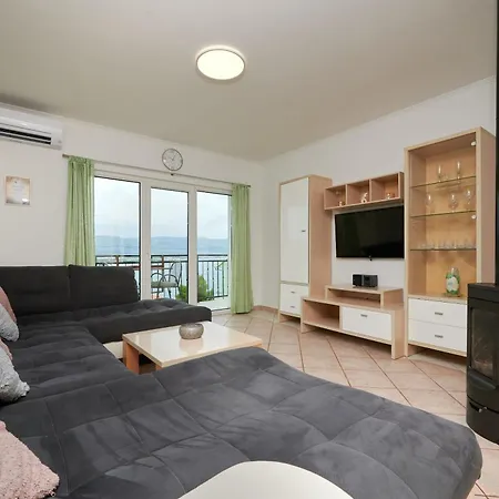 Apartment Ugrina Trogir