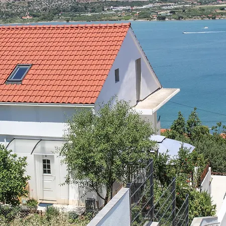 Ugrina Apartamento